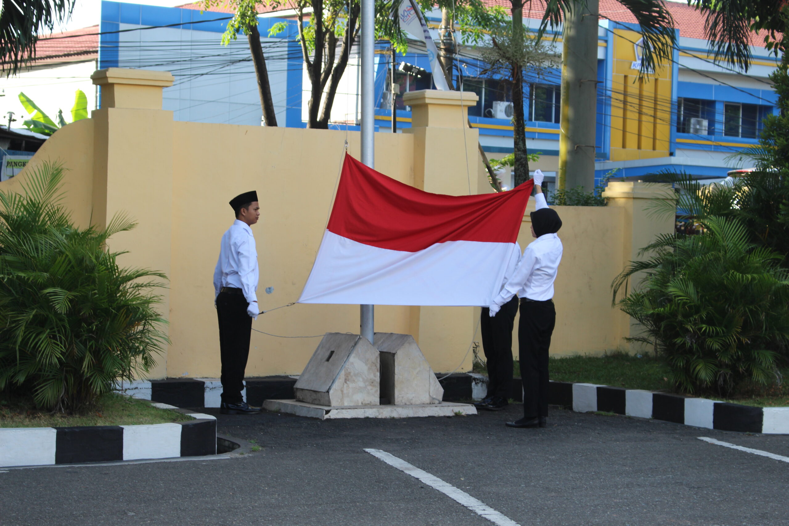 Upacara Bulanan Tanggal 17 Juli 2019 Upacara Bulanan Tanggal 17 Juli 2019