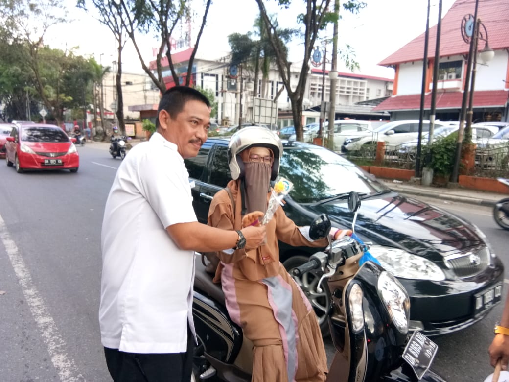 Kampanye Stop Narkoba dalam Rangka Memperingati Hari Anti Narkotika Internasional (HANI) 26 Juni 2019 Kampanye Stop Narkoba dalam Rangka Memperingati Hari Anti Narkotika Internasional (HANI) 26 Juni 2019