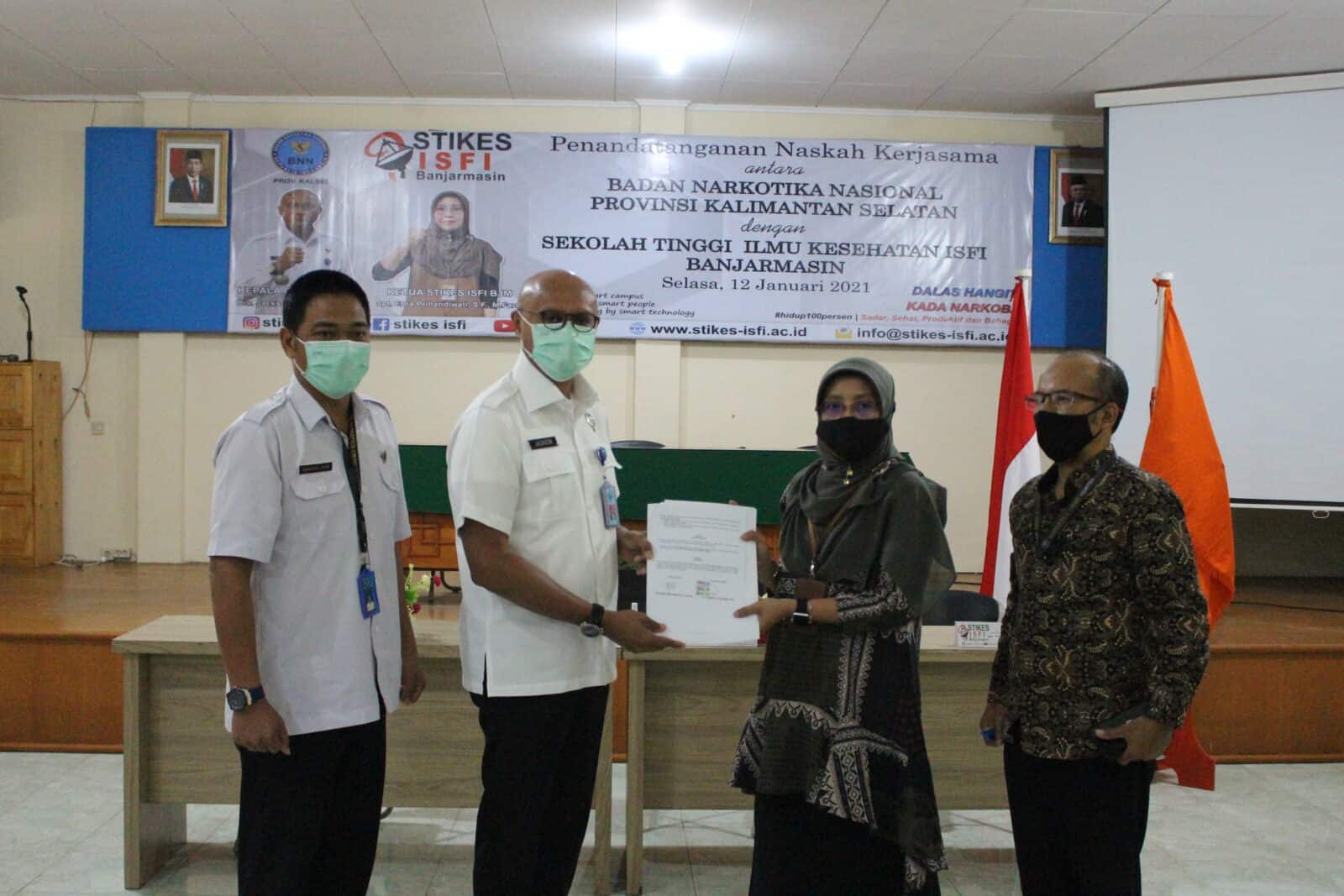 BNNP Kalsel Gandeng STIKES ISFI Banjarmasin untuk Bersama Jalankan Program P4GN BNNP Kalsel Gandeng STIKES ISFI Banjarmasin untuk Bersama Jalankan Program P4GN
