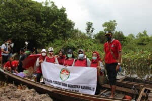 Dharma Wanita Persatuan BNN RI Peduli Korban Bencana Alam di Provinsi Kalimantan Selatan