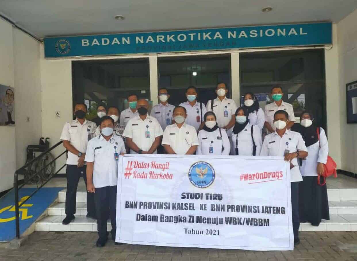 Studi Tiru BNNP Kalsel ke BNNP Jateng dalam rangka Zona Integritas menuju WBK/WBBM Tahun 2021. Studi Tiru BNNP Kalsel ke BNNP Jateng dalam rangka Zona Integritas menuju WBK/WBBM Tahun 2021.