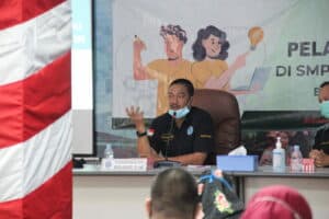Hari Ke-2 Pelatihan Softskill di SMP dan SMU Sederajat pada SMAN 4 Banjarmasin