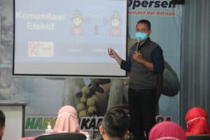 Hari Ke-2 Pelatihan Softskill di SMP dan SMU Sederajat pada SMAN 4 Banjarmasin