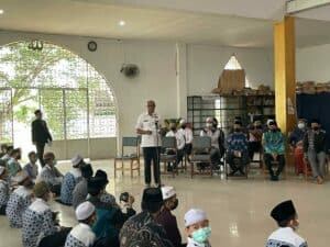 Rencanakan Pesantren dan Majelis Ta’lim Bersinar, Kepala BNNP Kalsel Bersilaturahmi ke Guru Akhmad di Tabalong