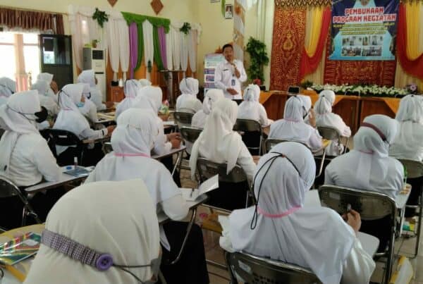 BNNP Kalsel Berikan Pengetahuan Bahaya Narkoba dan Zat Adiktif pada Kegiatan Orientasi dna Outbound Panti Sosial Wanita Melati Angkatan XXVII Tahun 2022