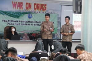 Tahap Kedua Pelatihan Pengembangan Softskill pada SMA Negeri 10 Banjarmasin