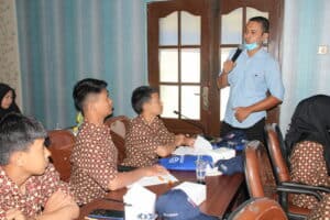 Tahap Kedua Pelatihan Pengembangan Softskill pada SMA Negeri 10 Banjarmasin