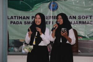 Tahap Ketiga (Terakhir) Pelatihan Pengembangan Softskill pada SMA Negeri 10 Banjarmasin