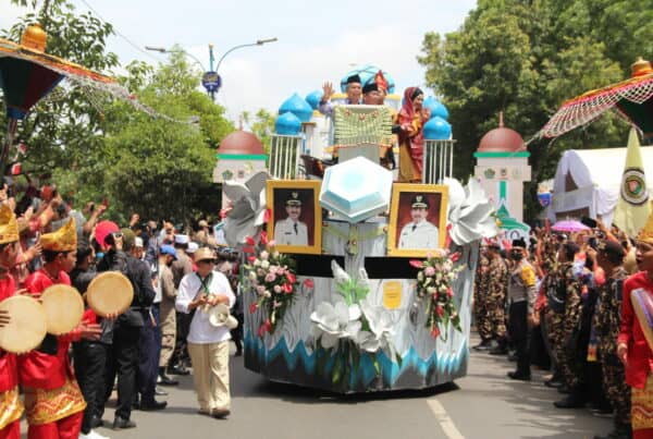Kepala BNNP Kalsel Hadiri Pawai Ta'aruf dalam rangka MTQ Nasional XXIX Tahun 2022.