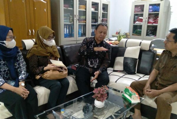 BNNP Kalsel Berkoordinasi dengan Sekolah-sekolah dalam Rangka Gema Anti Narkotika Menyanyikan Lagu Mars BNN Terbanyak se-Indonesia