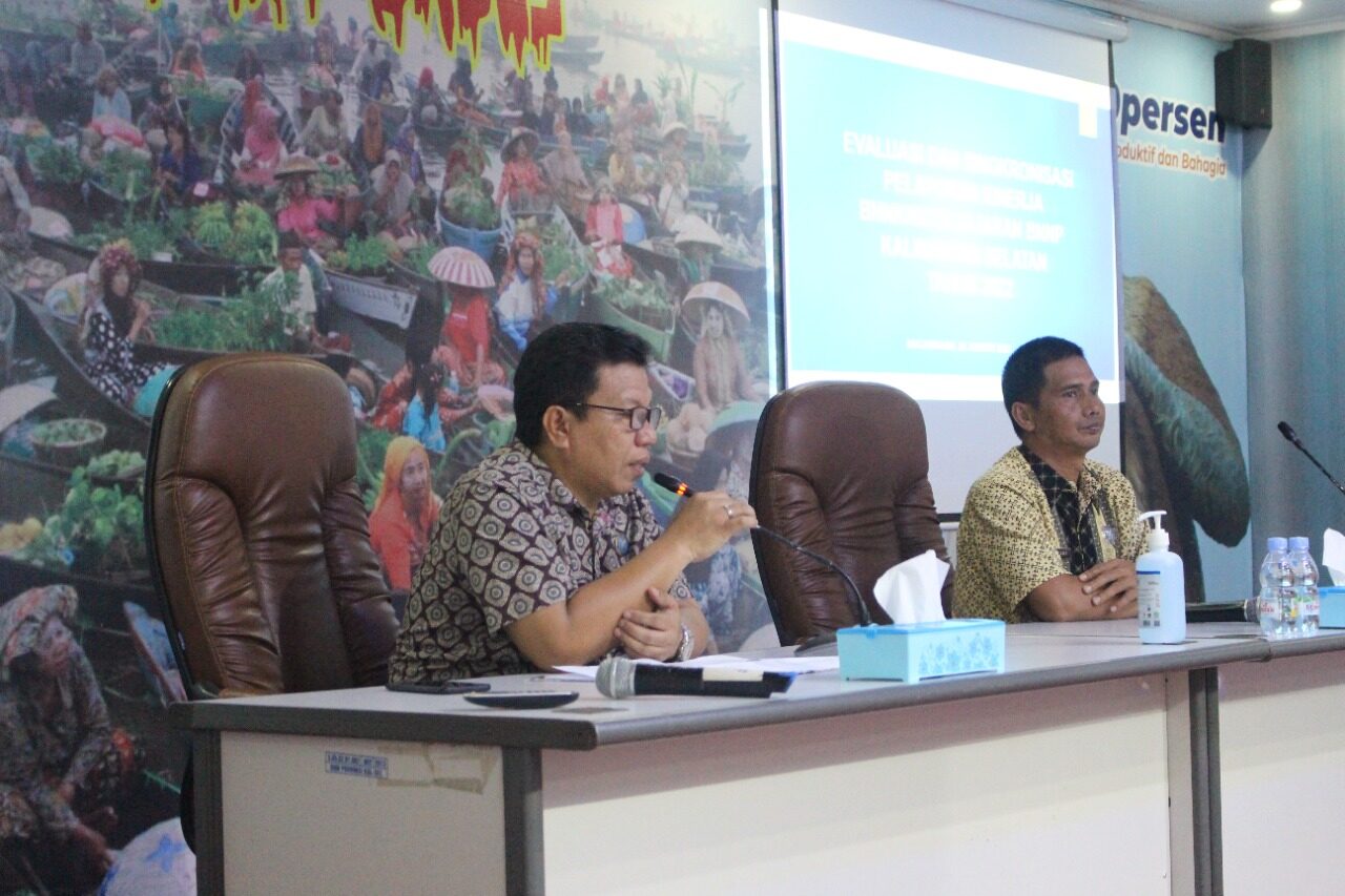 BNNP Kalsel melaksankan kegiatan Evaluasi dan Sinkronisasi Pelaporan Kinerja BNNK/Kota Jajaran BNNP Kalsel. BNNP Kalsel melaksankan kegiatan Evaluasi dan Sinkronisasi Pelaporan Kinerja BNNK/Kota Jajaran BNNP Kalsel.