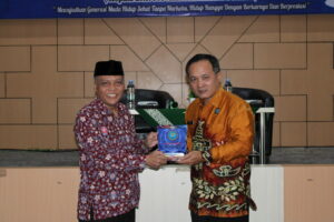 Kepala BNNP Kalsel Tandatangani MoU dengan Universitas Muhammadiyah Banjarmasin Sekaligus Berikan Kuliah Umum
